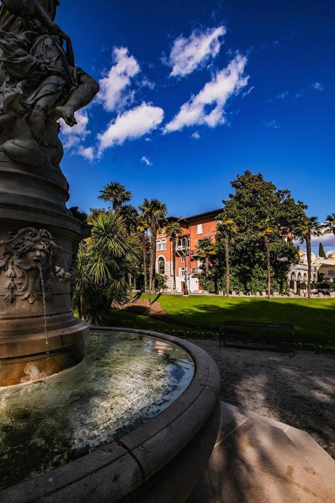 Amadria Park Hotel Sveti Jakov Abbazia Esterno foto