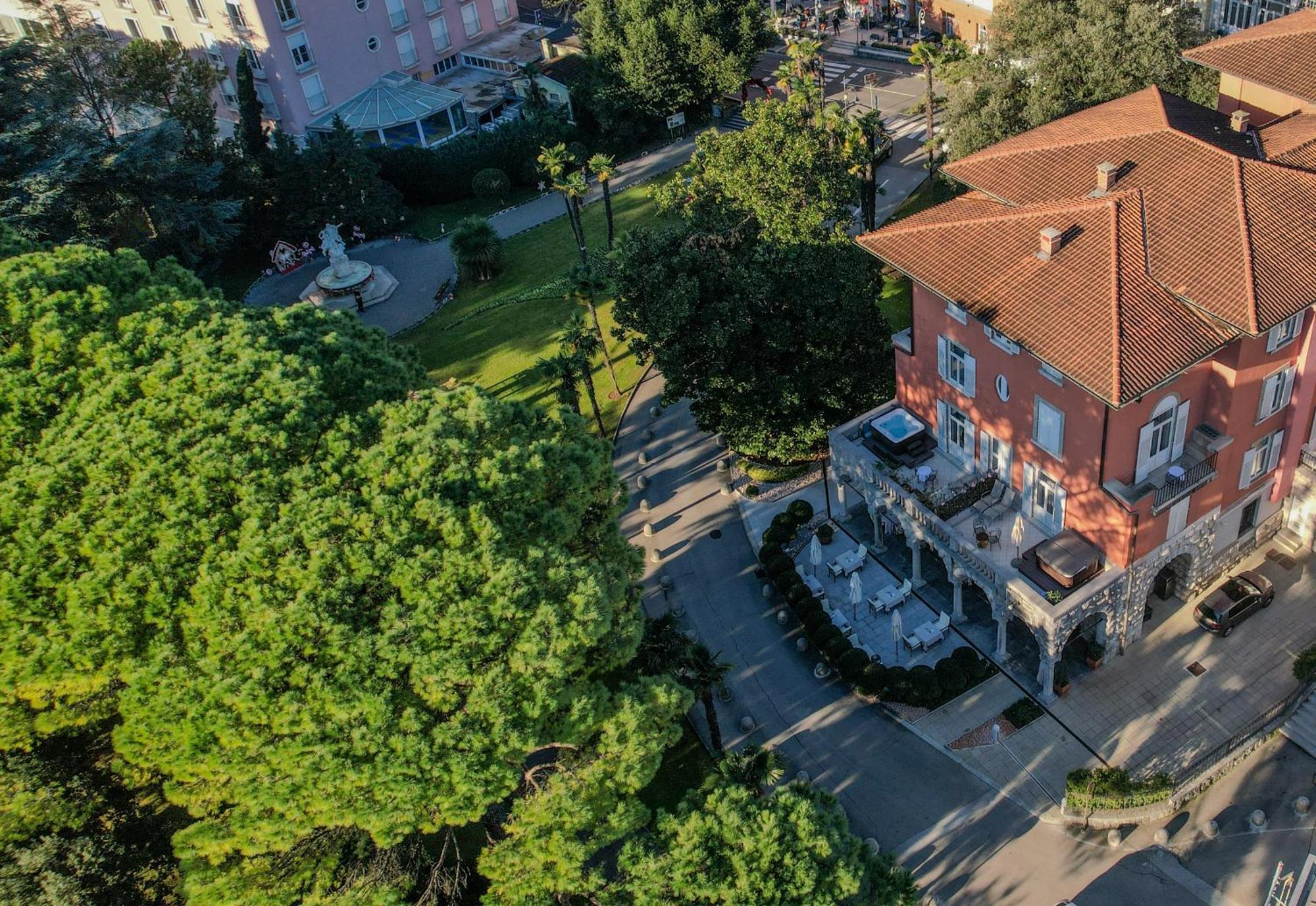 Amadria Park Hotel Sveti Jakov Abbazia Esterno foto